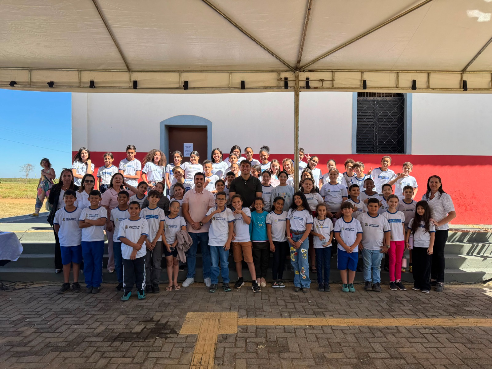 Prefeitura de Araguari entrega Biblioteca Pública de Amanhece na Estação Marciano Santos