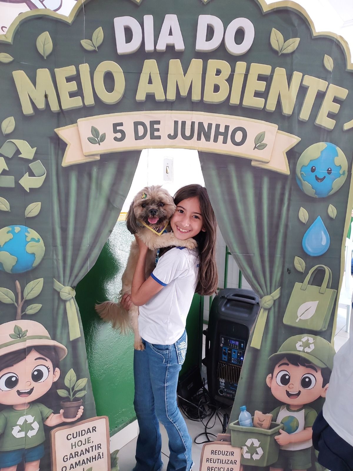 Semana do Meio Ambiente tem início com campanha de conscientização sobre o não abandono de animais