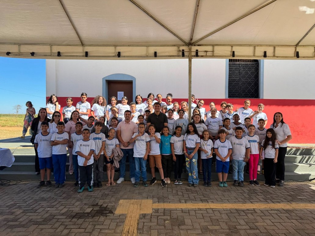 Prefeitura de Araguari entrega Biblioteca Pública de Amanhece na Estação Marciano Santos